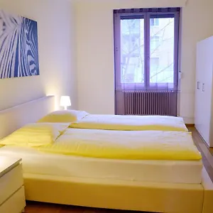 Rent A Landskronstrasse - Self Check-in , Basilea Suiza