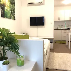 Luxury Central Studio Under The Castle Ljubljana